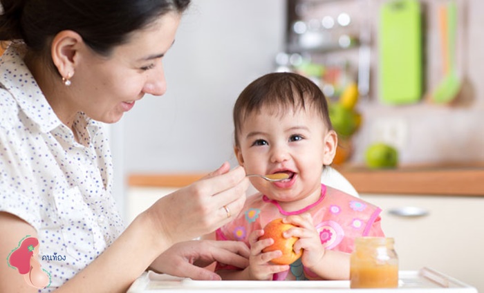 เลี้ยงลูกให้มีสุขภาพดี กับ 8 แนวทางให้อาหารสำหรับเด็ก 6 เดือน