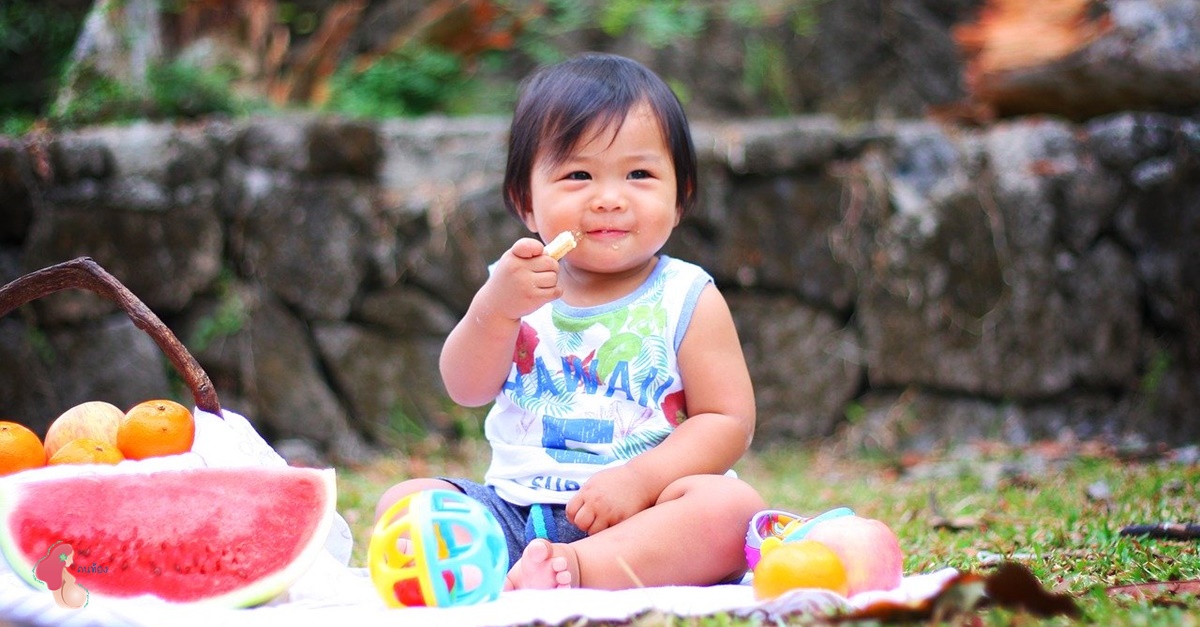 อาหารทารก 7 เดือน ควรเป็นแบบไหน และคำแนะนำการให้อาหารที่เหมาะสม